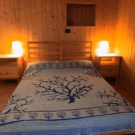 La Casa Antica Bed & Breakfast Pont-Saint-Martin Bagian luar foto